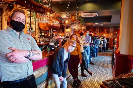 York pub team walk more than 300 miles around the city walls for charity