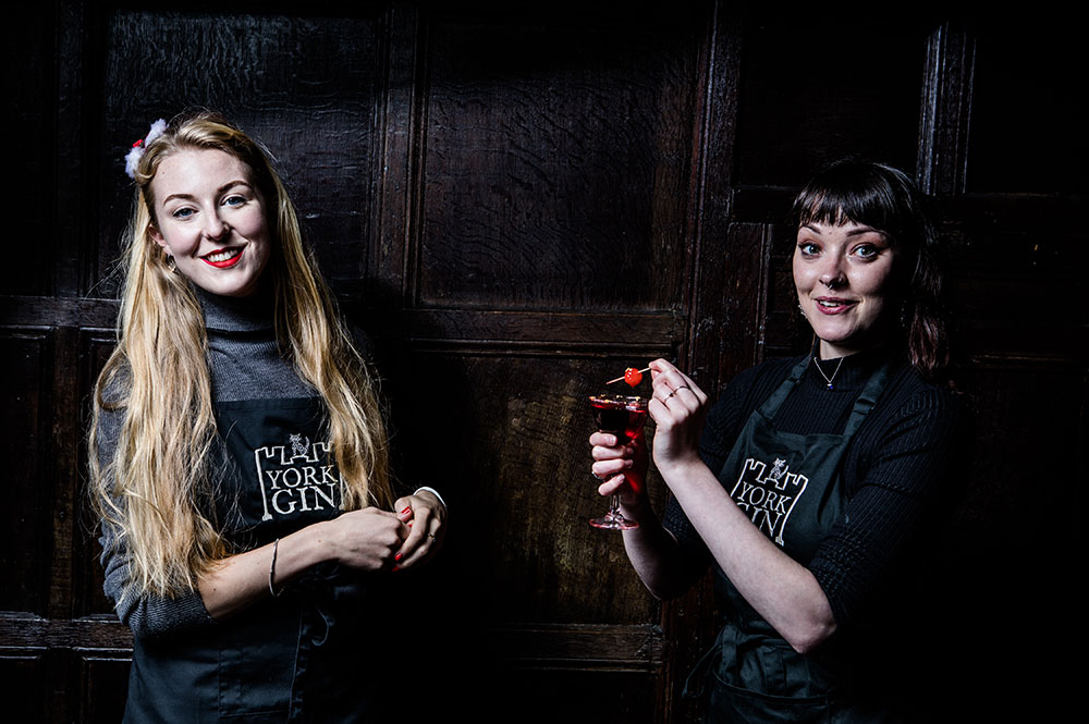 York Christmas cocktail launched – complete with gold leaf!