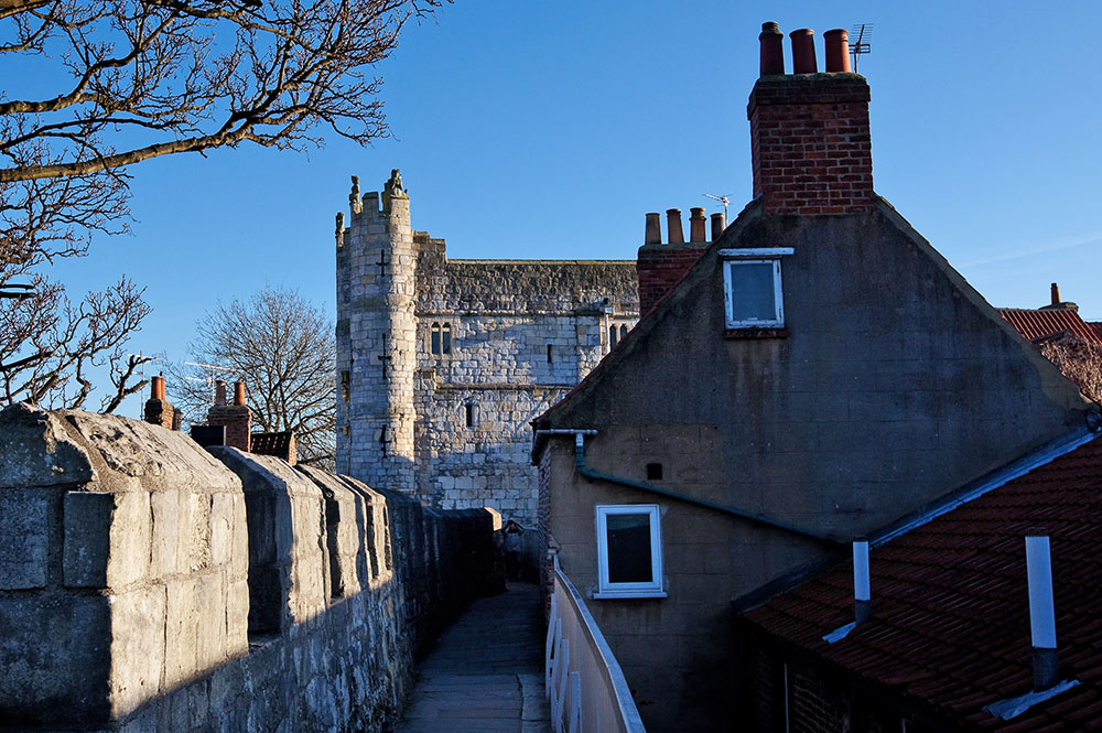 Section of York walls closed