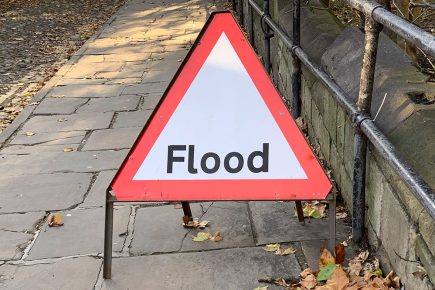 York on flood alert as rain follows melting snow
