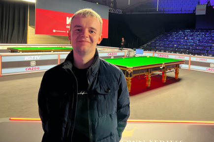 Watch: Behind the scenes as UK Snooker returns to York