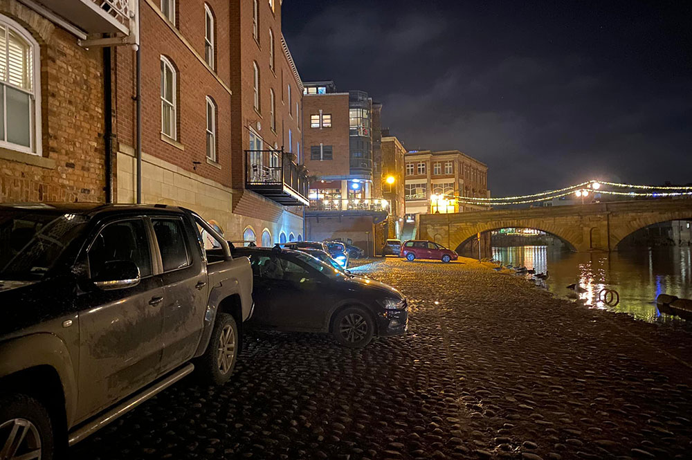Two flood warnings issued for York – Drivers warned to move cars parked near river