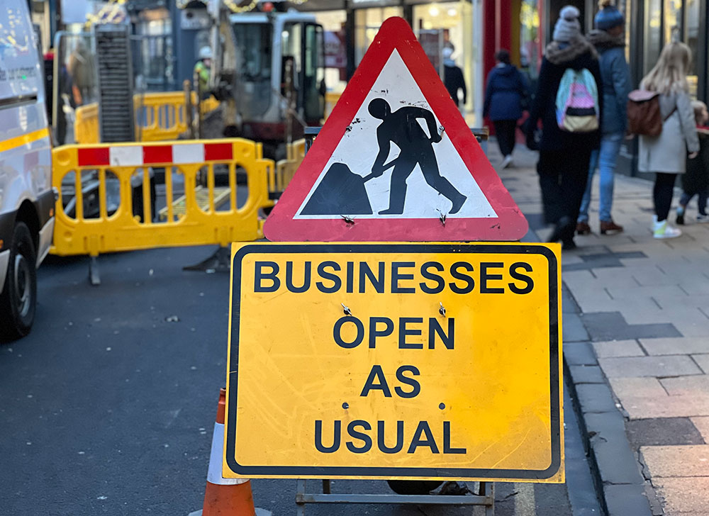Emergency repairs close main road in York