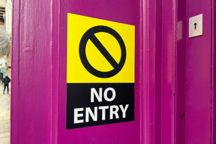 Popular York city centre shop shut down by landlords in legal dispute