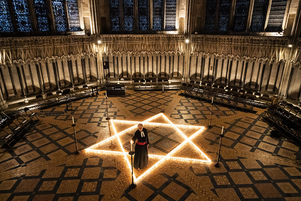 Let there be light: Six hundred candles lit in York Minster ahead of Holocaust Memorial Day