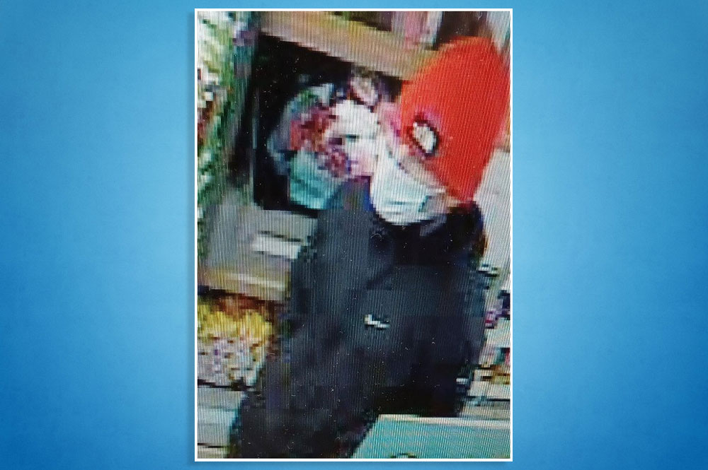 Robber threatens York supermarket worker with sharp implement