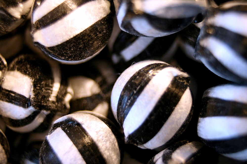 Workers at York sweet factory vote to strike over pay