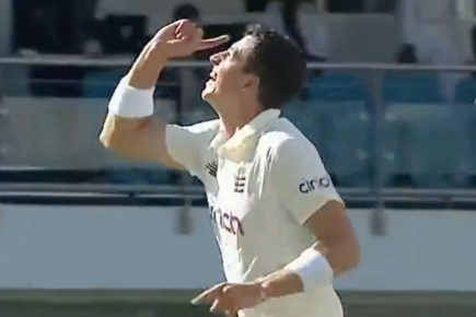 Watch: York cricket hero Matthew bags a wicket for England – with his second Test delivery