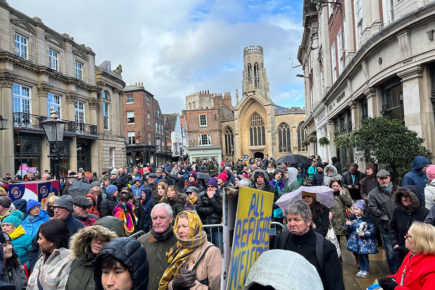 York shows its support for Ukrainian refugees