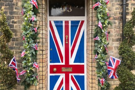 Watch: York designer turns his front door into a giant Union flag – to celebrate Queen’s Jubilee