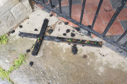 Arsonists set fire to church – Police treat it as a hate crime