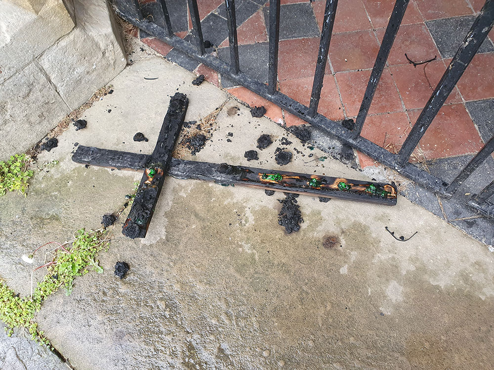 Arsonists set fire to church – Police treat it as a hate crime