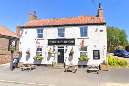 Bid to safeguard two York pubs from redevelopment