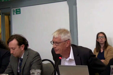 York city leader clashes with his own parish council