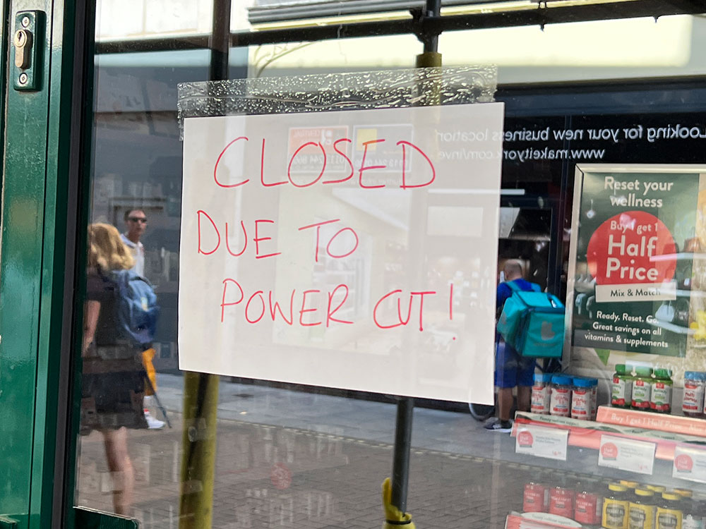 Updated: Major power cut closes York shops and forces diners to abandon meals