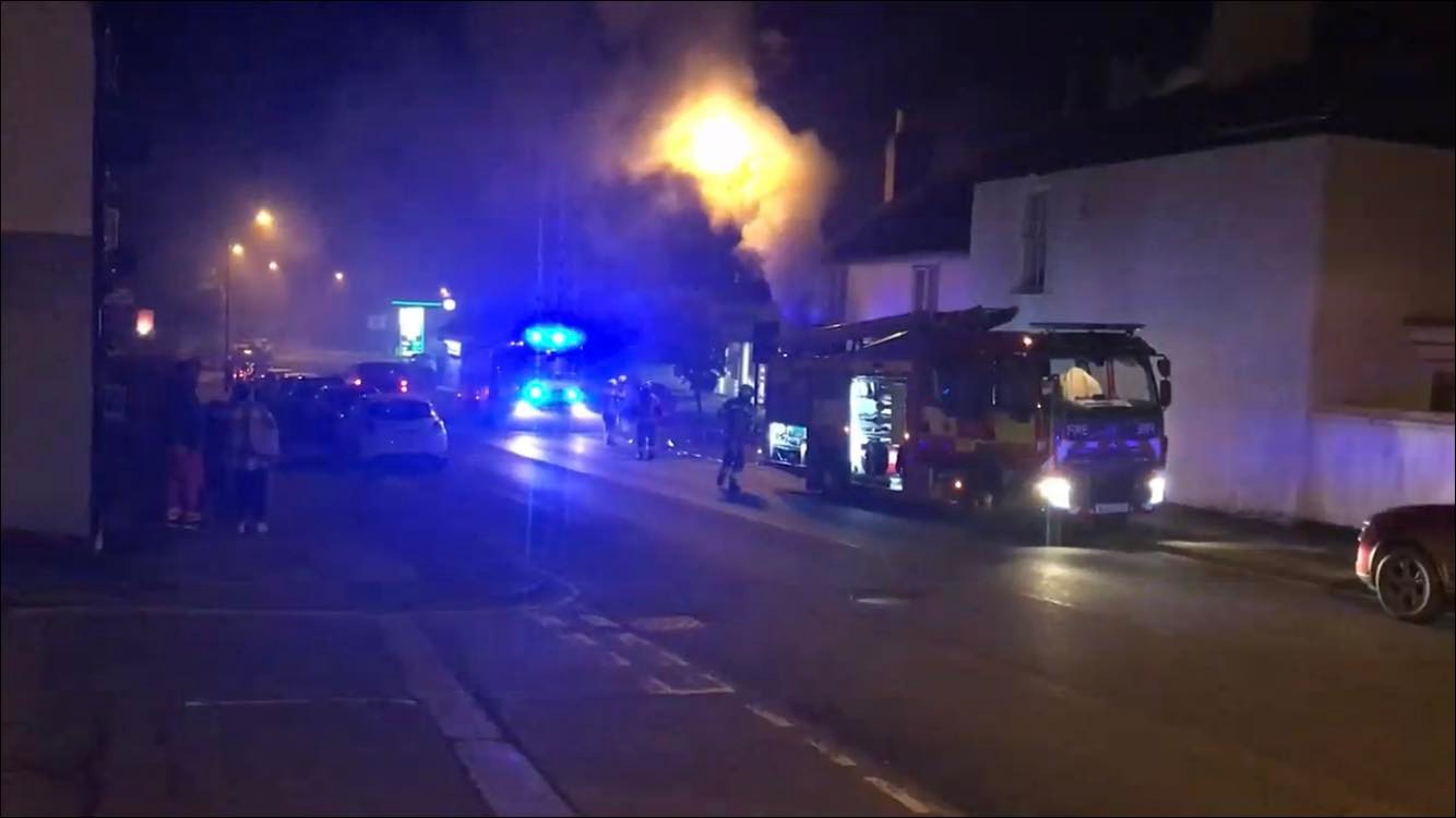 Updated – Video: Three crews tackle fire in Ripon city centre