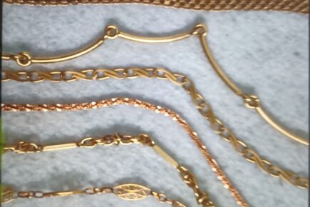 Jewellery stolen from a retirement home in York