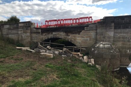 Bridge at Bubwith closed for repairs