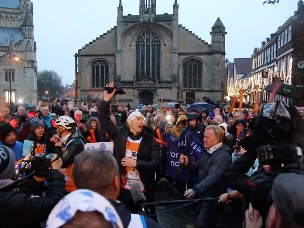 Watch: Huge crowd in York greets Kevin Sinfield on his epic fundraising run