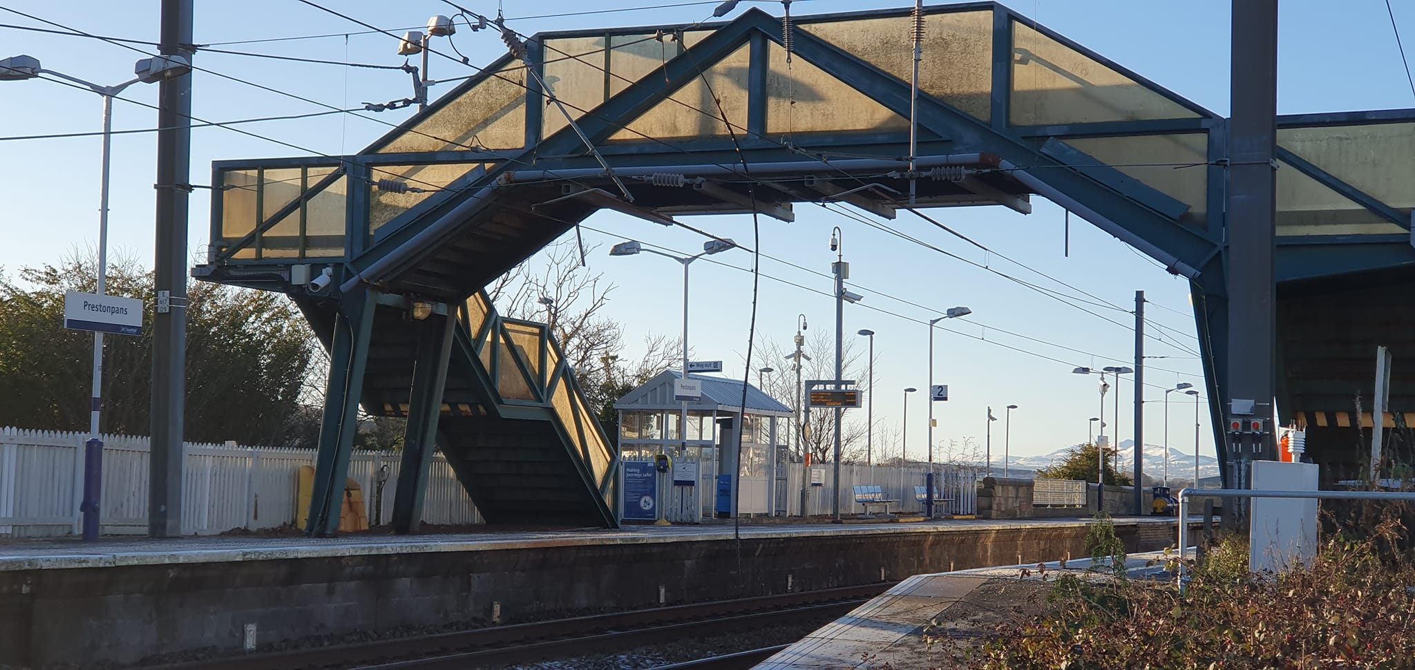 LNER says don’t try to travel to Scotland today