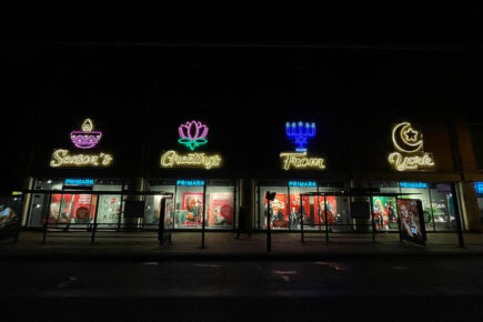 York’s newest winter lights send out a warm and welcoming message