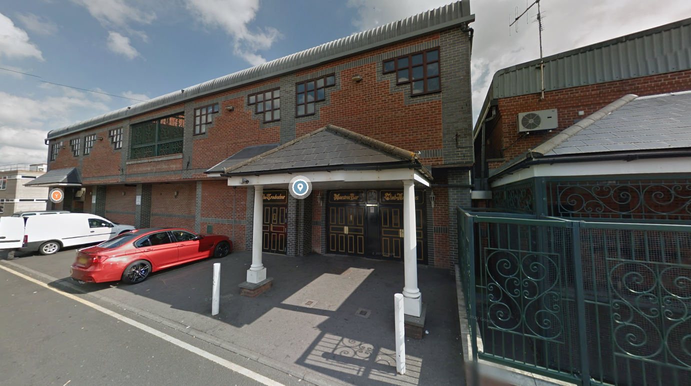 Woman hit on the head by a bottle in a nightclub in North Yorkshire