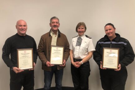 Police officer who used his training to save a man’s life is then later saved himself by another First Aider