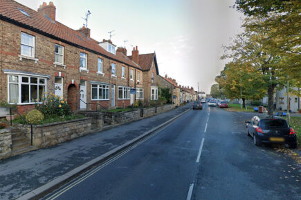 Man injured after fall from scaffolding in Pickering
