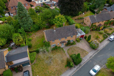 House on York road at centre of neighbours’ dispute goes on sale for £1 million