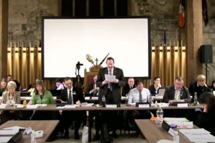 York leader wants city to ‘dominate’ devolution deal as councillors vote in favour