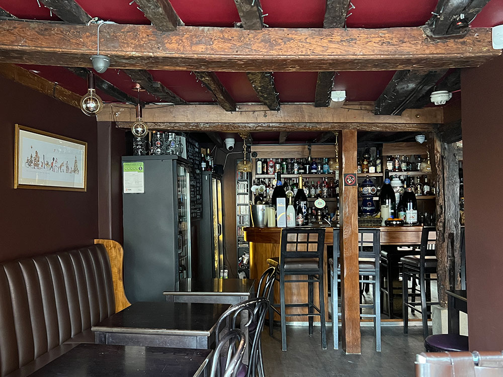 Popular York bar put up for sale – including ten rooms over two floors