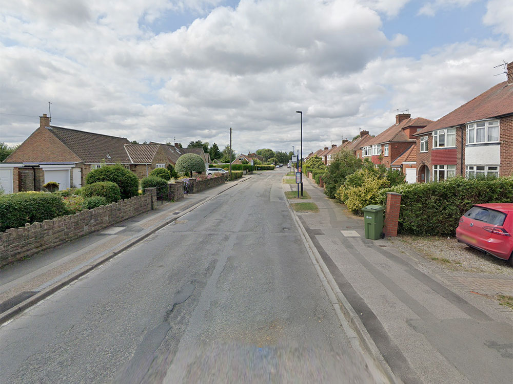 Car crashes into wall in York