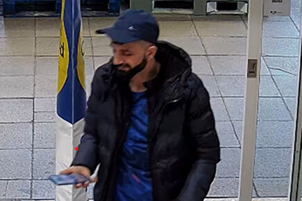Woman’s purse stolen in York supermarket – Police release CCTV