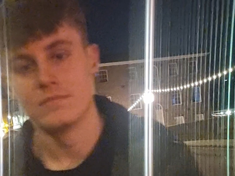 Police issue image of man they want to talk to over York bridge incident
