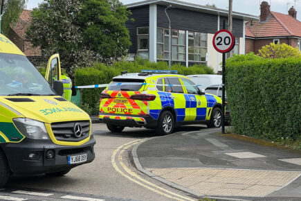 Updated: Armed police called to York street following threats – Man arrested