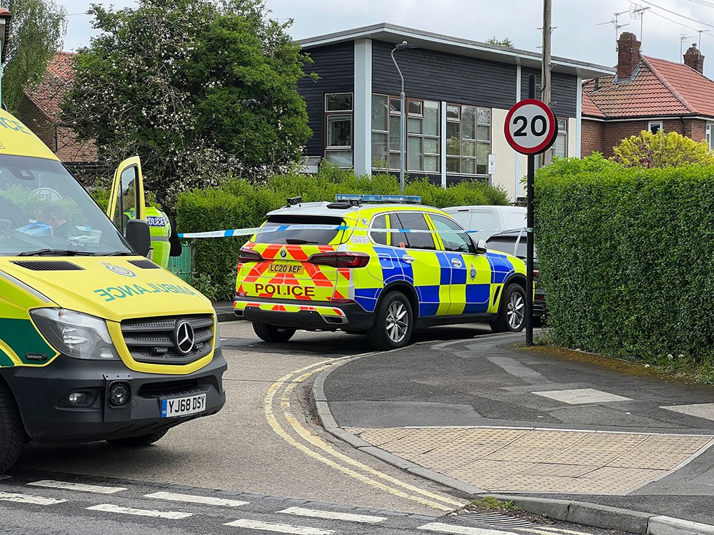 Updated: Armed police called to York street following threats – Man arrested
