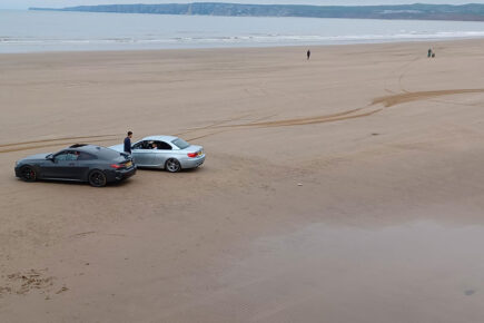 Police intervene after two BMWs driven onto North Yorkshire beach