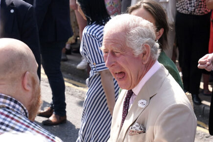 Pictures: All smiles as the King visits Pickering – transported there by Flying Scotsman