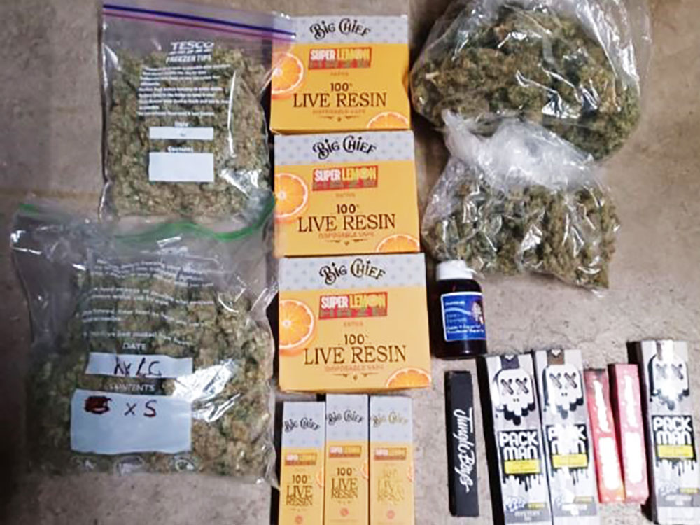 Teenagers arrested in York after suspected drugs found in backpack