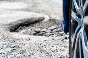 Large pothole appears on York ring road – Warning issued to drivers