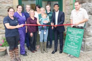 Planning officers suggest Dales Vets make do with a bed-sit and not a 4 bedroom house