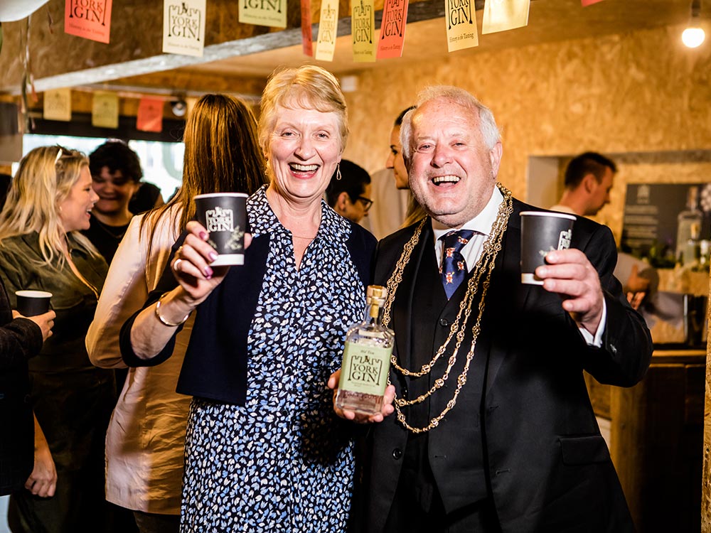 Get a taste of history – as York Gin launches campaign to boost ‘fabulous’ drink
