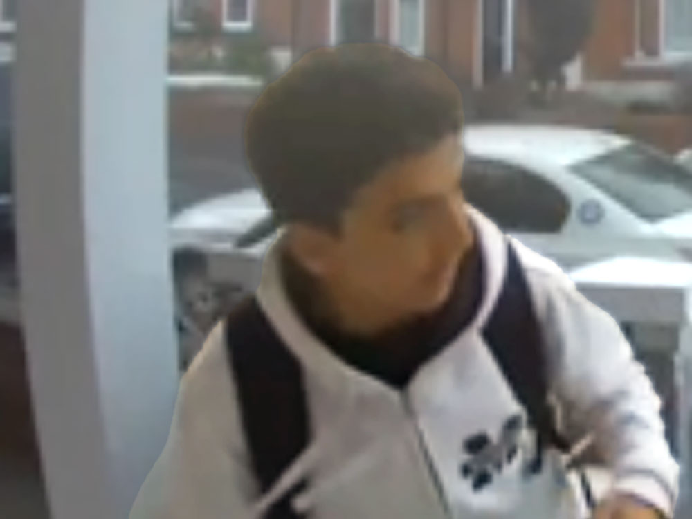 Police search for missing boy, 15, last seen in Scarborough