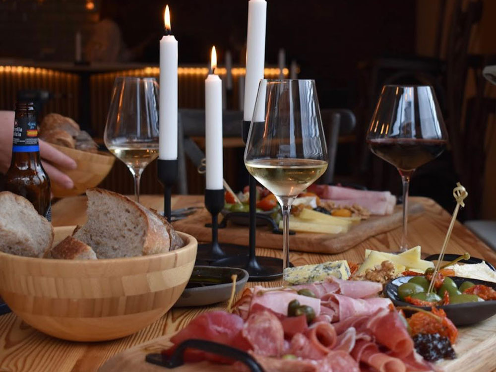 Top team open new wine bar and café in York