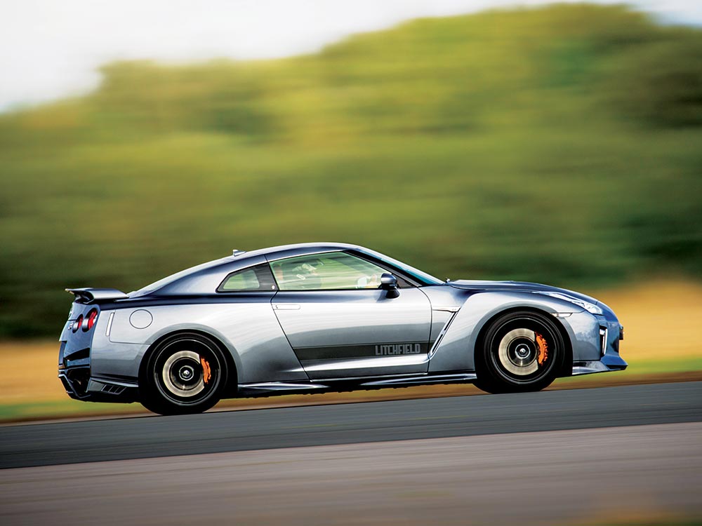 Supercars to hit 200mph speeds in spectacular York show