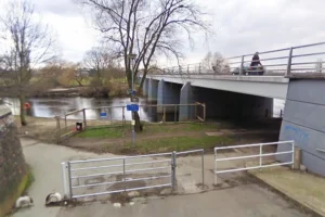 Police hunt man after indecent exposure on York riverside path