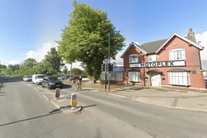 Man breaks arm in hit-and-run on main York road