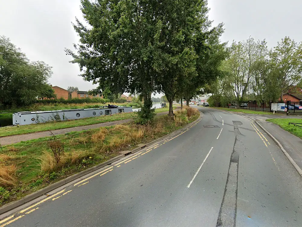Woman suffers head injury in Selby crash