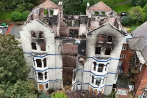 Fire ravaged hotel set to be demolished