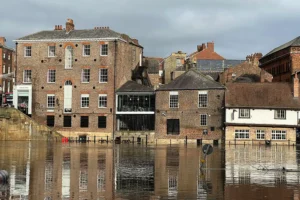 Updated: Three flood warnings issued for York – Incident room opened
